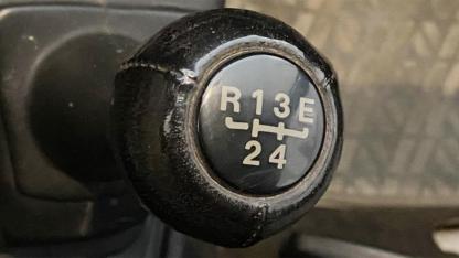 The Forgotten “E” Gear: How Older Cars Helped Drivers Save Fuel Before Modern Eco Modes